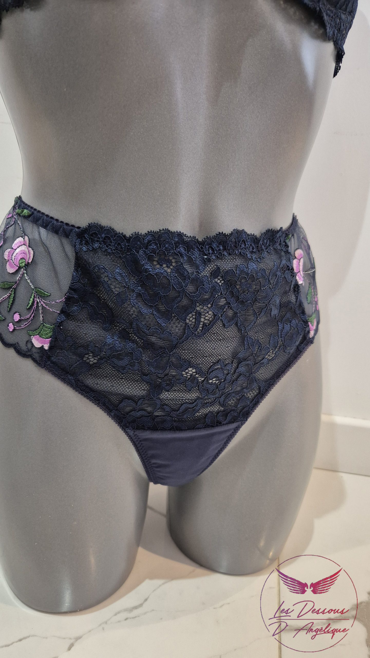 Slip Sodalite – Image 5