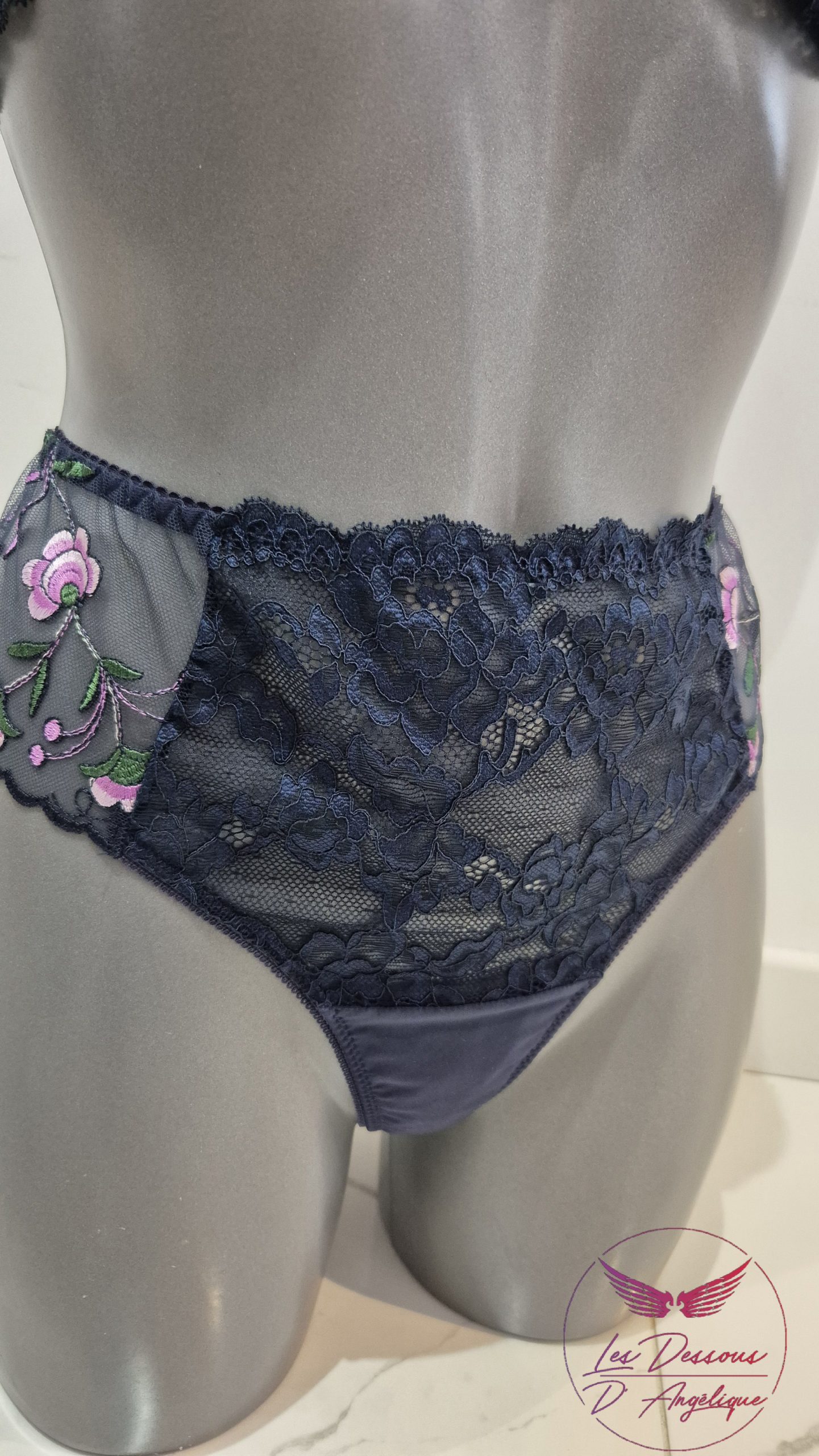 Tanga Sodalite – Image 5