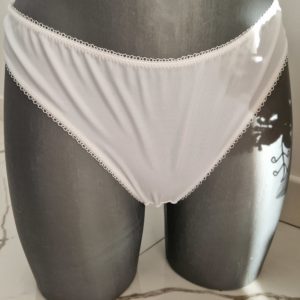 String Howlite