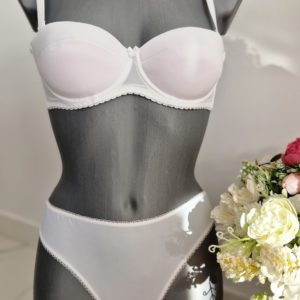 Slip Howlite